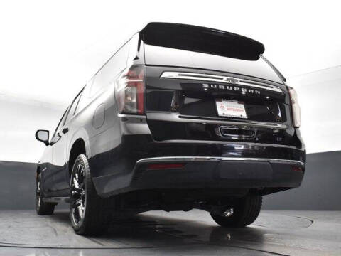 2023 Chevrolet Suburban LT