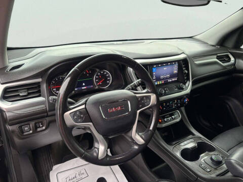 2020 GMC Acadia SLT