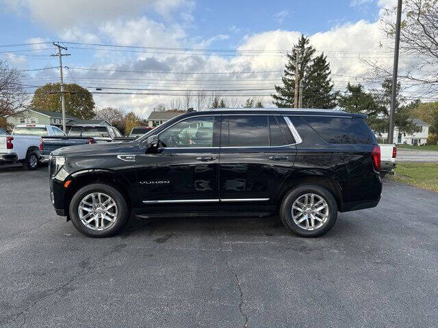 2022 GMC Yukon SLT