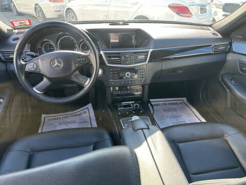 2010 Mercedes-Benz E-Class