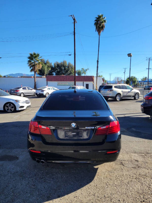2015 BMW 5 Series 528i