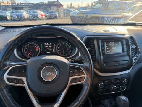 2018 Jeep Cherokee Latitude