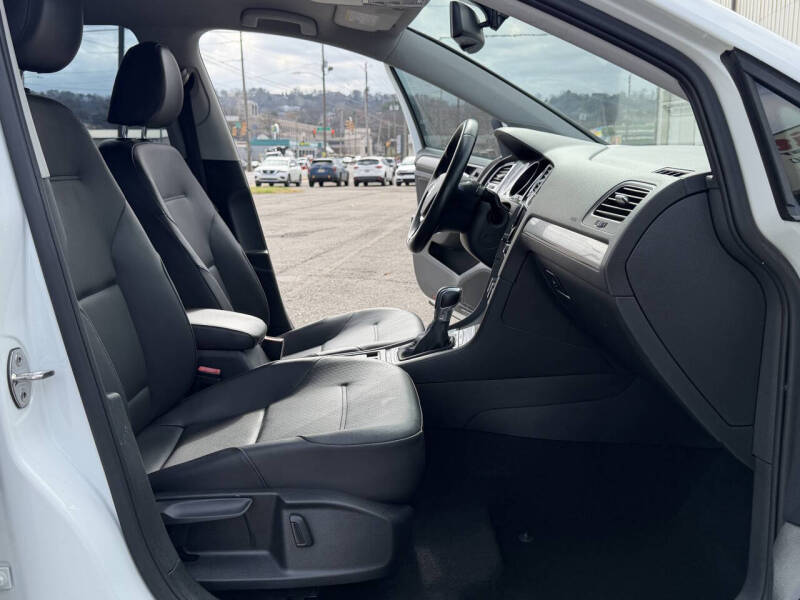 2015 Volkswagen e-Golf SEL Premium