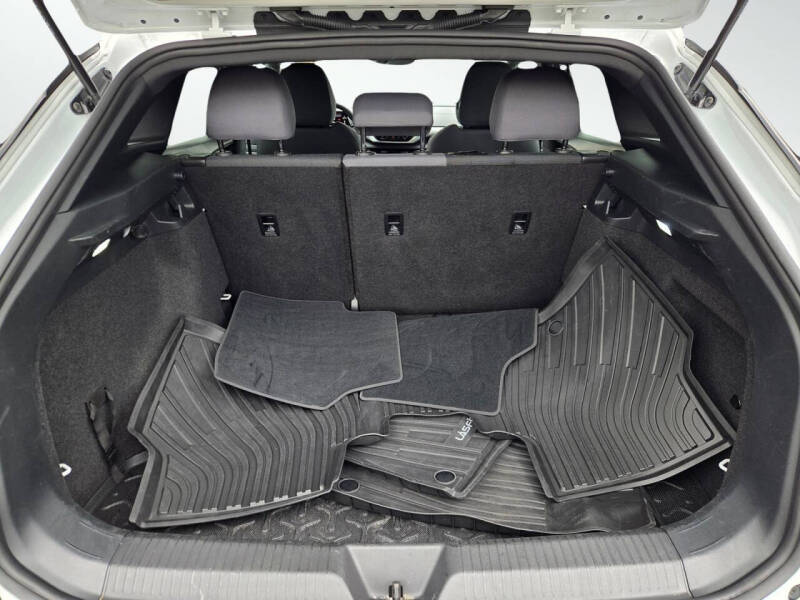 2022 Volkswagen ID.4 Pro