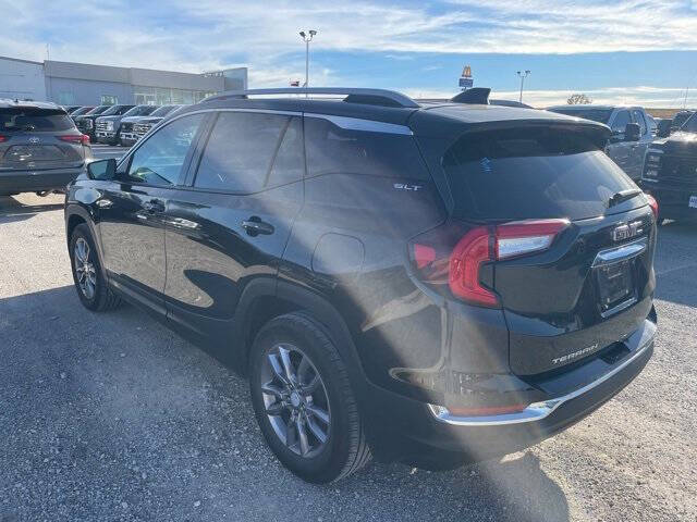 2024 GMC Terrain SLT