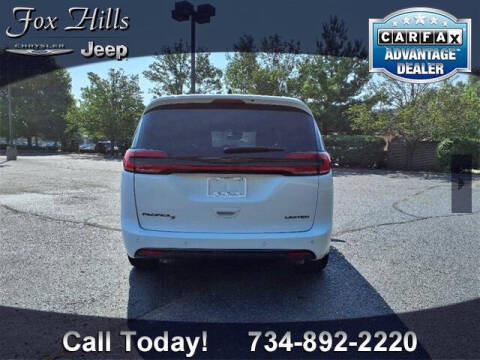 2025 Chrysler Pacifica Limited