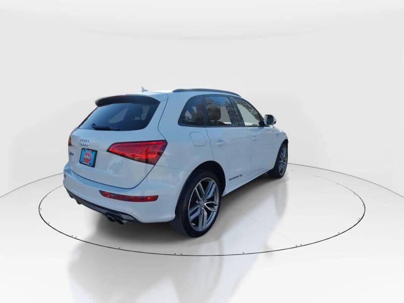 2016 Audi SQ5 3.0T quattro Premium Plus