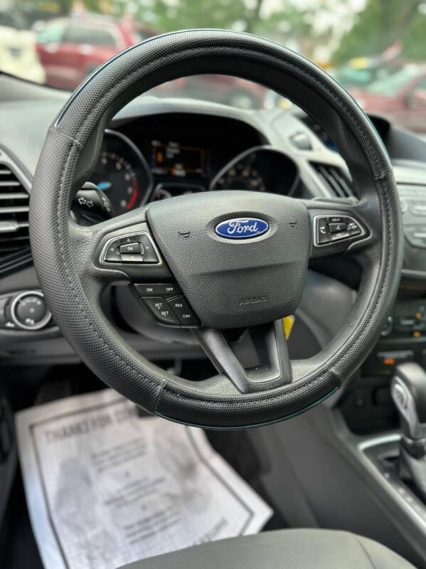 2017 Ford Escape S