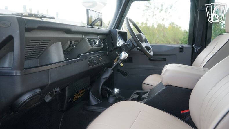 1999 Land Rover Defender