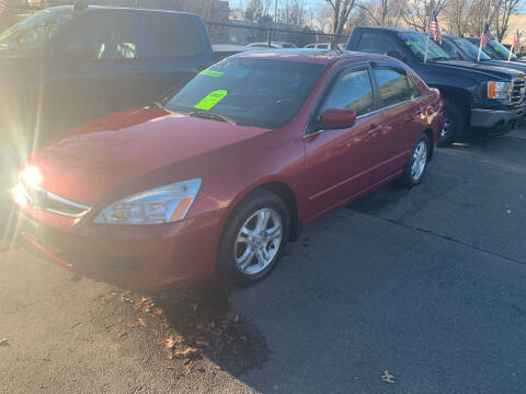 2007 Honda Accord for sale at CAR CORNER RETAIL SALES in Manchester CT