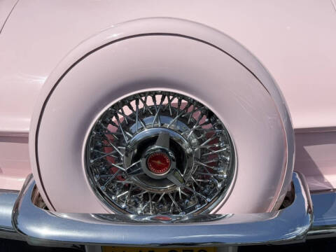 1956 Ford Thunderbird