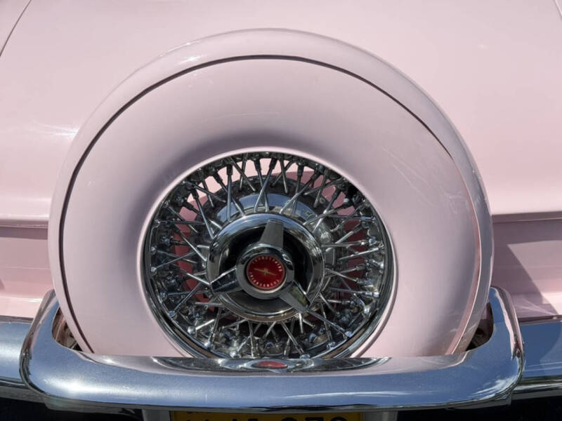 1956 Ford Thunderbird