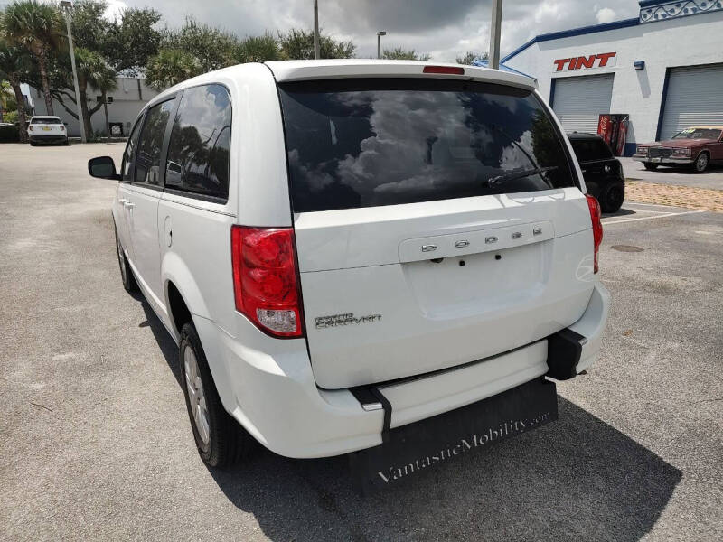 2018 Dodge Grand Caravan SE