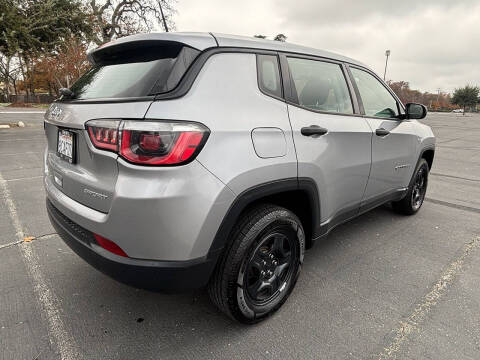 2018 Jeep Compass Sport