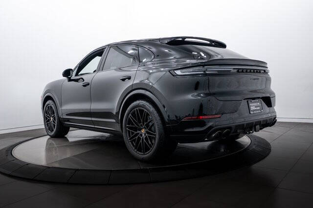 2025 Porsche Cayenne Coupe