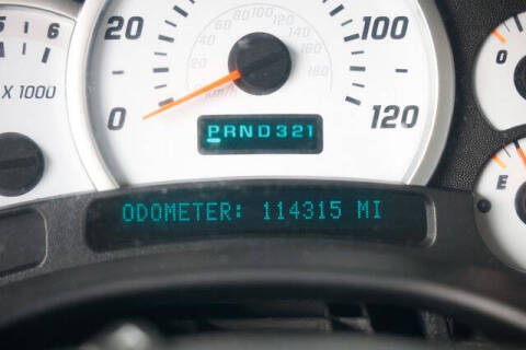 2004 HUMMER H2