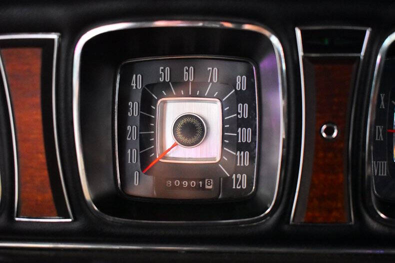 1971 Lincoln Continental