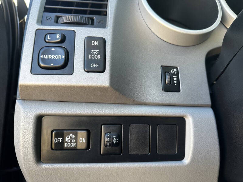 2013 Toyota Tundra Grade