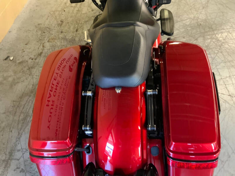 2018 Harley-Davidson FLTRXS ROAD GLIDE SPECAIL