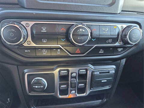 2023 Jeep Gladiator Willys