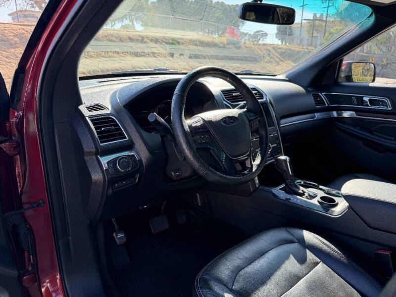2017 Ford Explorer Limited
