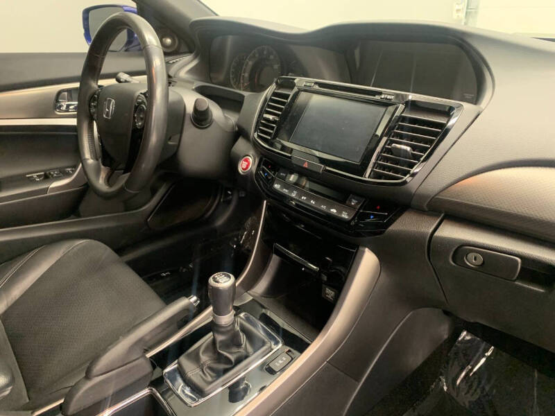 2017 Honda Accord EX-L V6