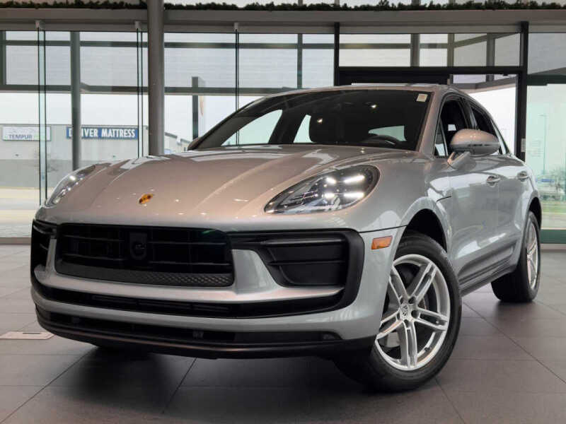 2025 Porsche Macan