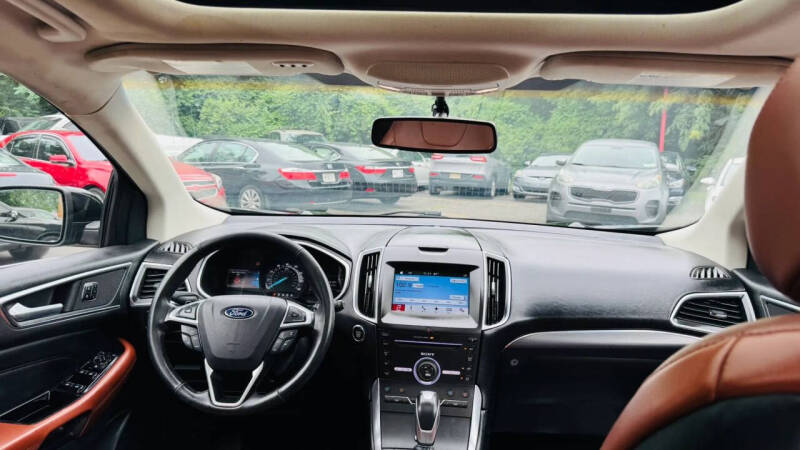 2016 Ford Edge Titanium