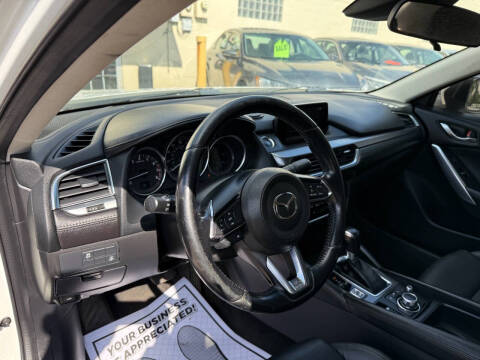 2017 Mazda MAZDA6 Touring