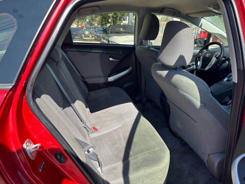 2012 Toyota Prius Three