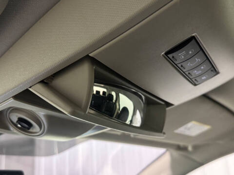 2015 Chrysler Town and Country Touring-L