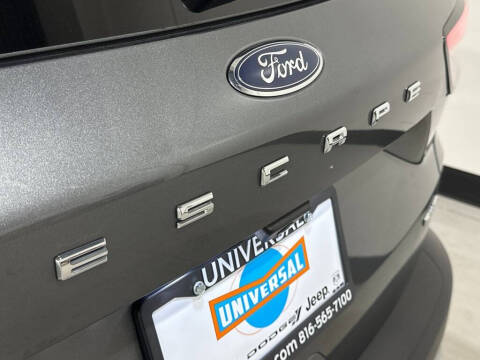 2022 Ford Escape SEL