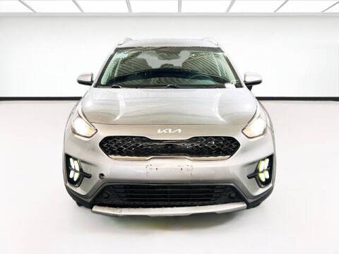 2022 Kia Niro LX