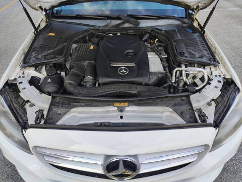 2016 Mercedes-Benz C-Class