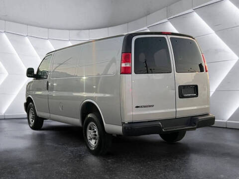 2018 Chevrolet Express 2500