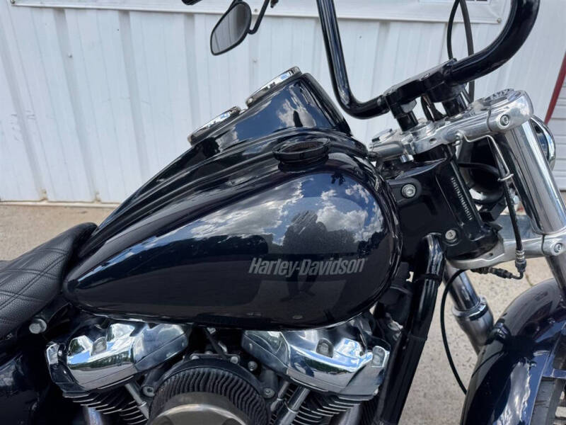 2019 Harley-Davidson FXLR -
