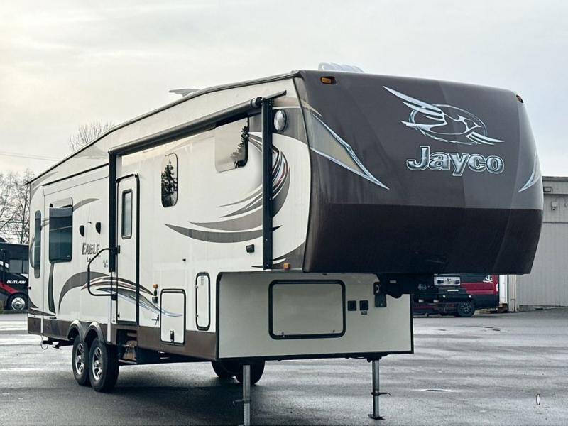 2015 Eagle 31 5RLTS