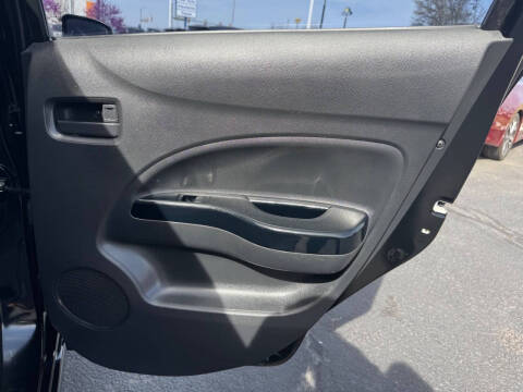 2020 Mitsubishi Mirage SE