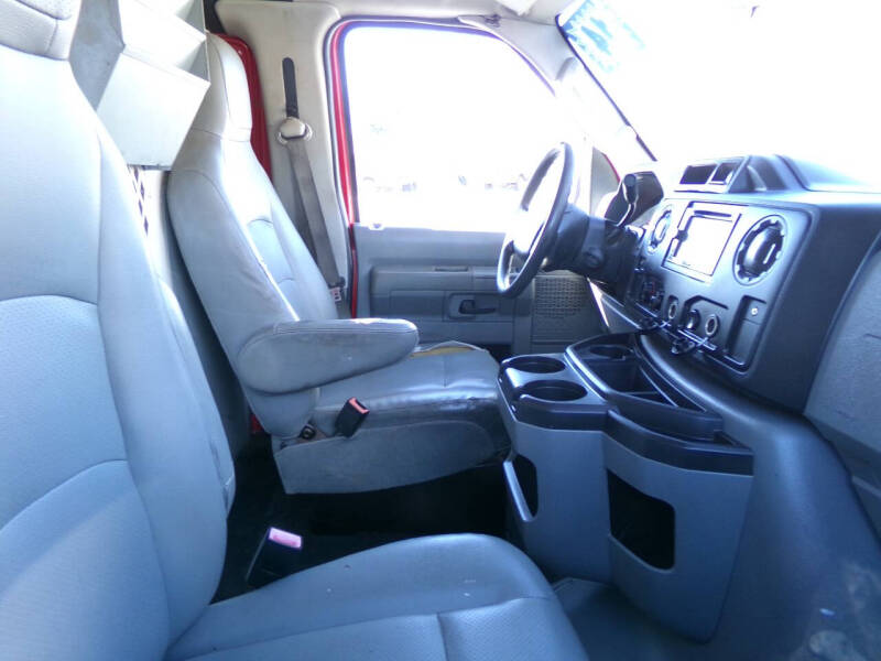 2014 Ford E-Series E-350 SD