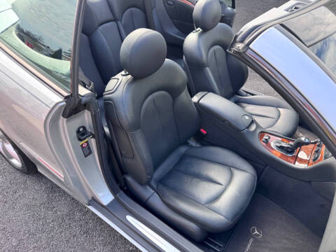 2005 Mercedes-Benz CLK CLK 320