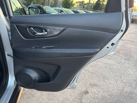 2018 Nissan Rogue SV