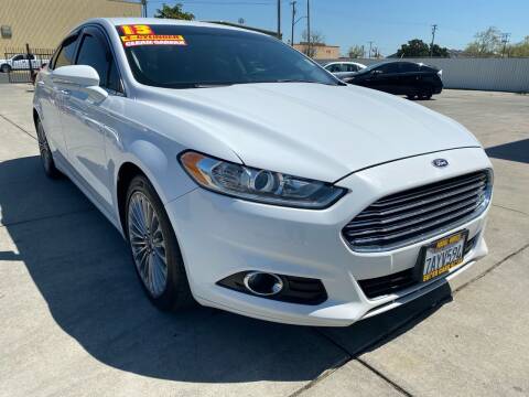 2013 Ford Fusion for sale at Super Car Sales Inc. in Oakdale CA