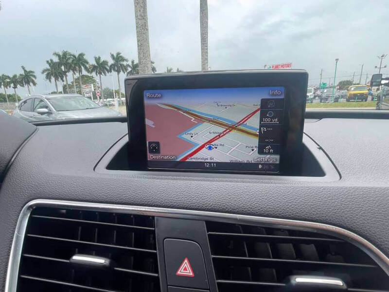 2016 Audi Q3 2.0T quattro Premium Plus