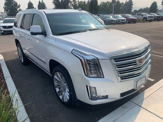 2018 Cadillac Escalade Platinum