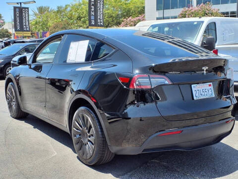 2024 Tesla Model Y Long Range