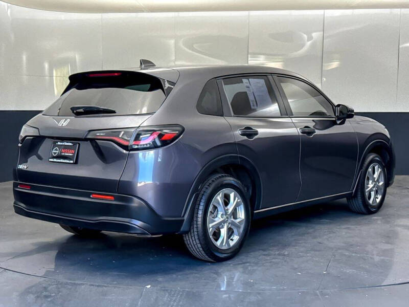 2023 Honda HR-V LX