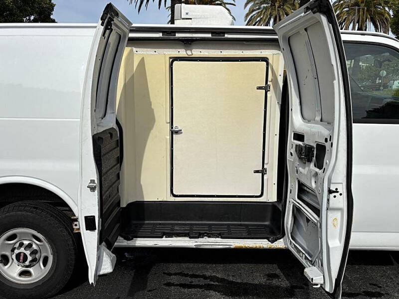 2007 GMC Savana 2500
