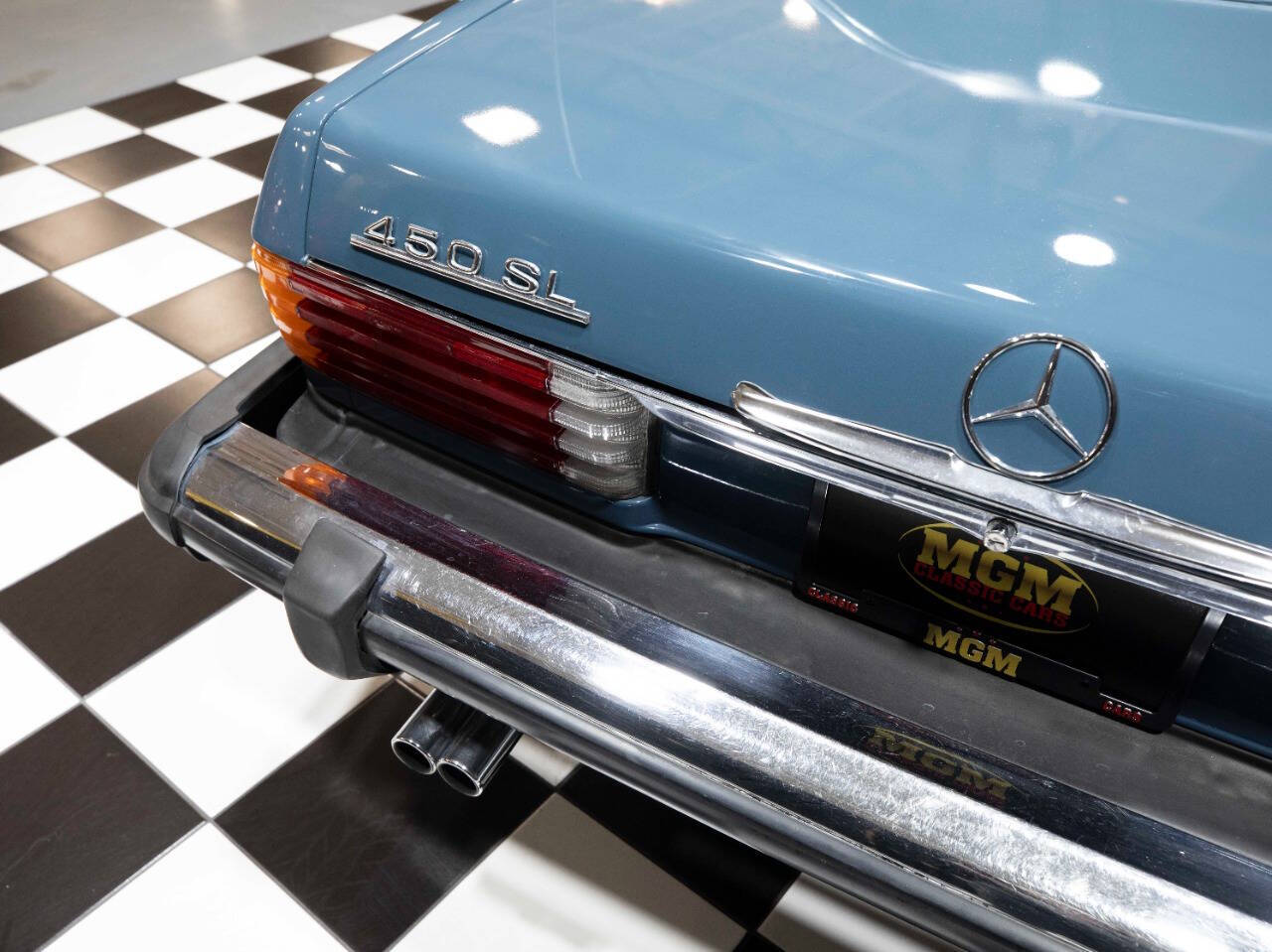 1977 Mercedes-Benz 450 SL 16
