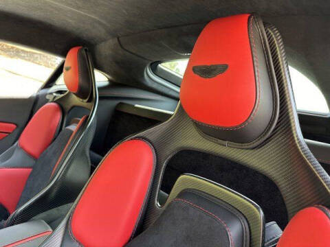 2023 Aston Martin Vantage V12