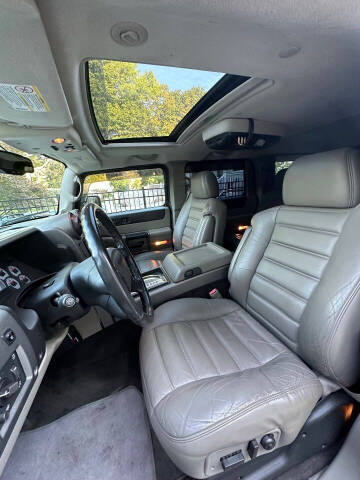 2003 HUMMER H2 Lux Series